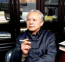 神韻靈妙書吟詩   飄逸朦朧畫寫雅 ——訪中國書法家、美術(shù)家陸鐵石